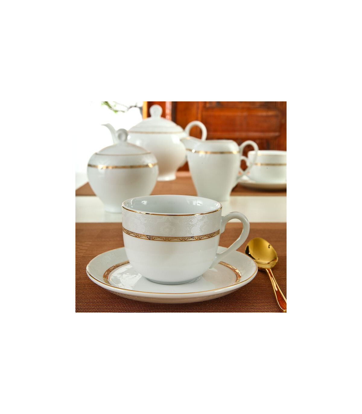 سرویس چینی 17 پارچه چای خوری هدیه طلایی